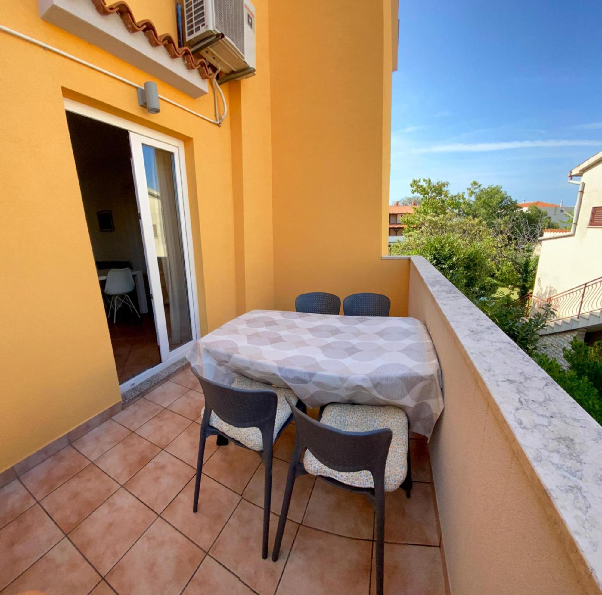 Apartments Malvina Ровінь Екстер'єр фото
