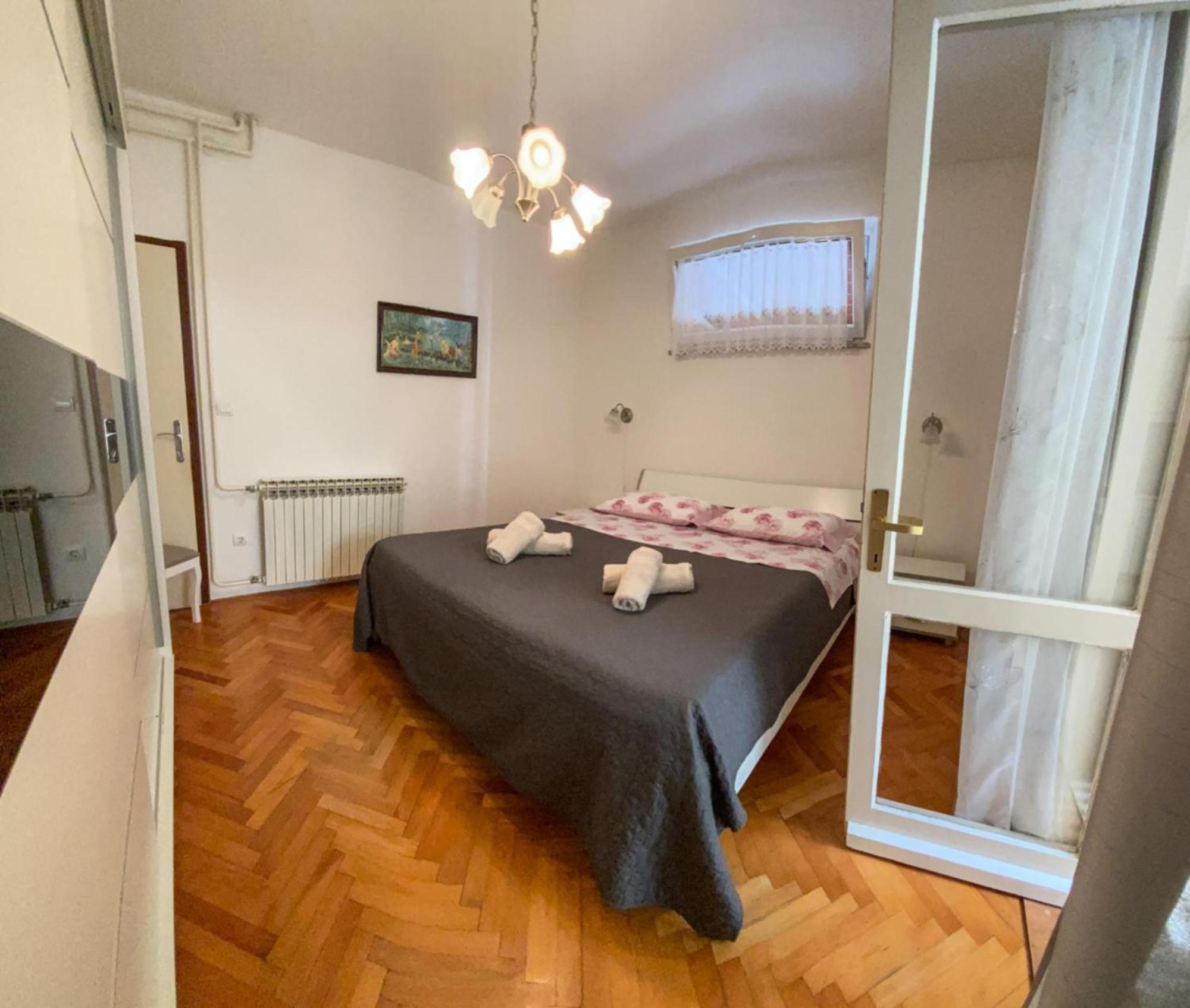 Apartments Malvina Ровінь Екстер'єр фото