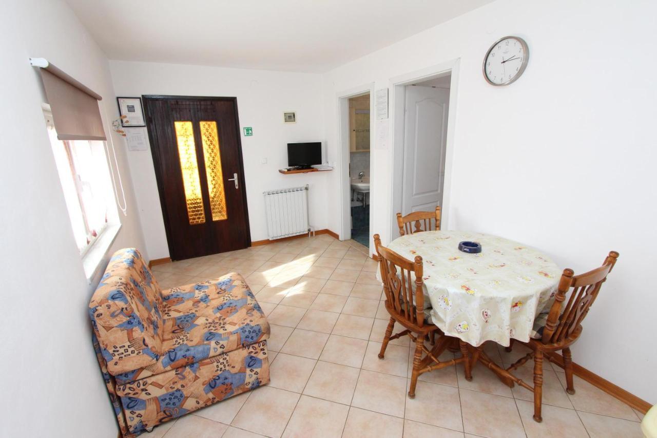 Apartments Malvina Ровінь Екстер'єр фото