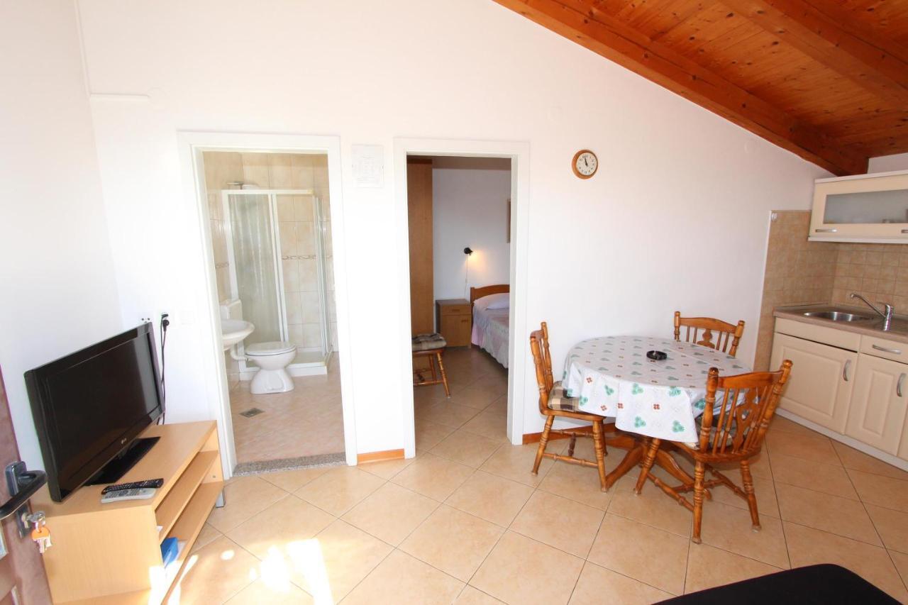 Apartments Malvina Ровінь Екстер'єр фото